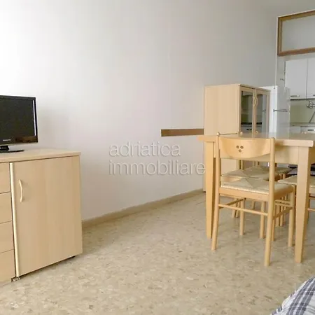 Adriatica Immobiliare - Centromare Lido di Jesolo